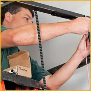 Global Garage Door Service Oak Lawn, IL 708-972-0929 - garage-door-maintenance-gdr-07m